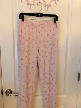 Cute pink bow pjs
